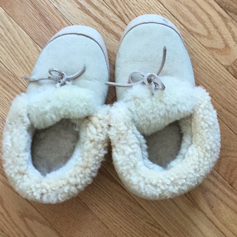 Lands’ End shearling wool slippers. Size 7 women’s